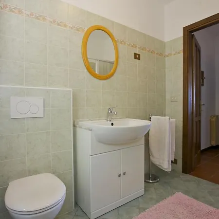 Semesterbostad Casa Ornella Trarego